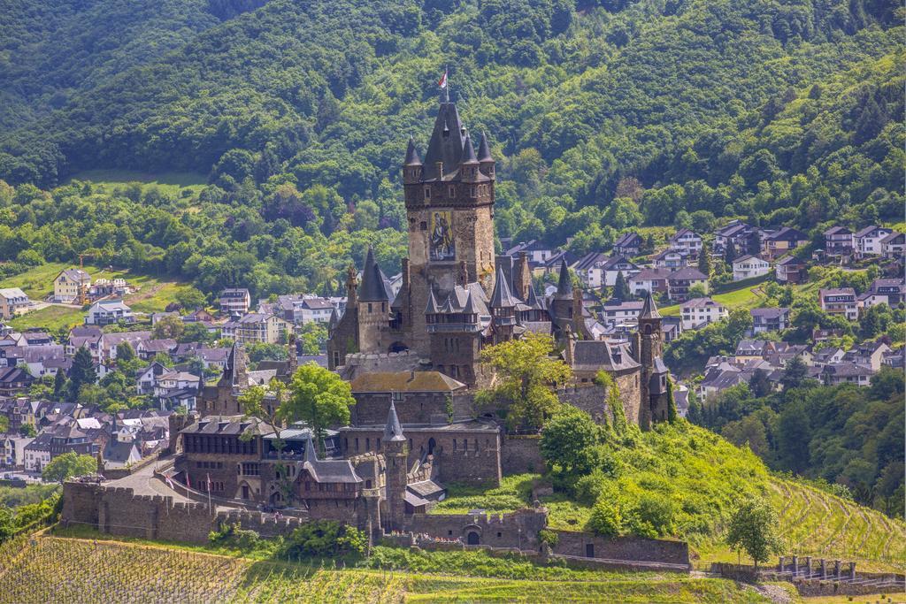 Hotel Lipmann "Am Klosterberg" Байльштайн Экстерьер фото